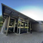 SV Zörbig - Blick auf den Eingang der Sporthalle am Schloss in Zörbig