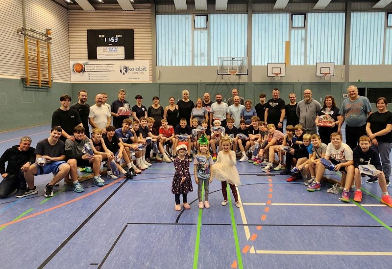 SV Zörbig - Zörbiger Basketballer zur Kinderweihnacht 2024