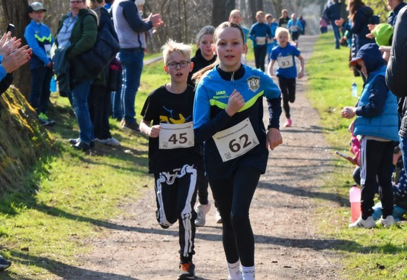 SV Zörbig - Kinder Laufen im Wettkampf in der Abteilung Leichtathletik